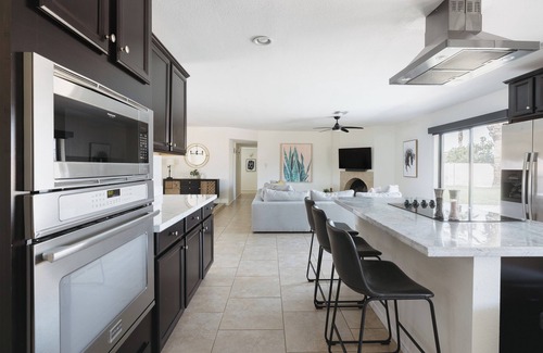 Raskin Estates House | Cactus Breeze by Luxekey | 4BD Mins to Mayo Clinic & Scottsdale Quarter w/Pool