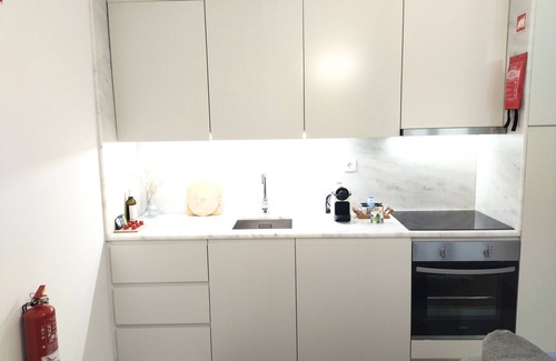 Santa Marinha Apartment | Cais das Pedras Pátio Apartment