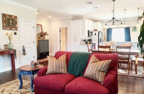 Lake Charles House | Cajun Cabin at Penn Properties