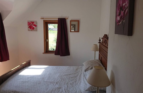 Bonneville-la-Louvet Apartment | Calm and peaceful 2 bed apartment in the beautiful