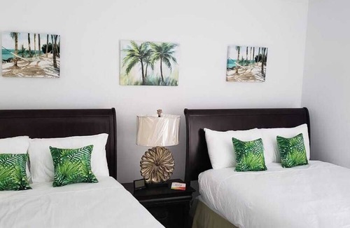 Marsh Harbour Bed & Breakfast | Calypso Hills