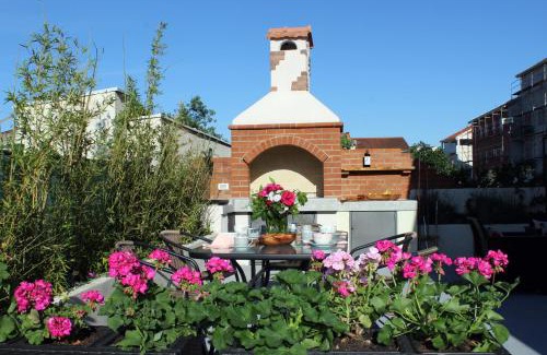 Supetar Apartment | Calypso - newly equiped, with separate entrance and parking