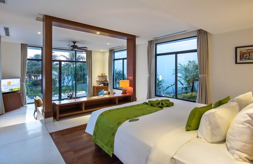 Cam Lam Resort | Cam Ranh Riviera Beach Resort & Spa