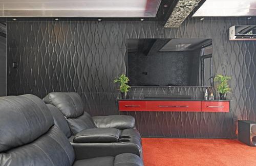 Umdloti Apartment | Camarque 85 by Host Agents