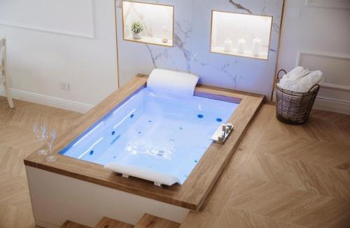 Nemi Apartment | Camilla Luxury Home