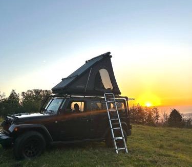 Kahului Other | CampCar Maui Jeeps SUVs Hybrid Camper van Rentals with equipment and Travel Advice