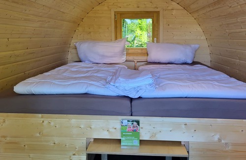 Gro Leuthen Cabin | Camping barrel