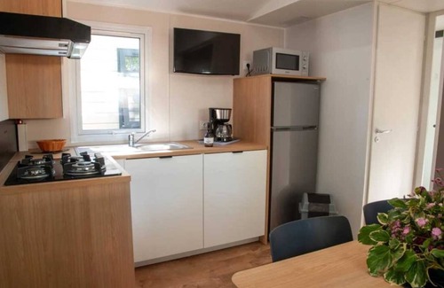 Villeneuve-les-Beziers House | Camping 4 étoiles - Piscine - ccaffcd