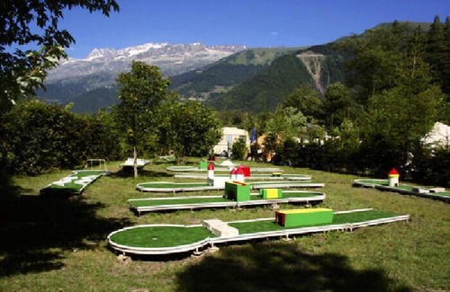 Le Bourg-d'Oisans House | Camping Le Château de Rochetaillée* - Loft Premium 4 rooms 6 people Air-conditioned