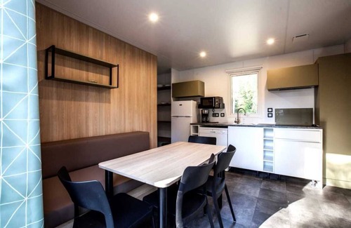 Aydat House | Camping - Piscine - ccbaifg