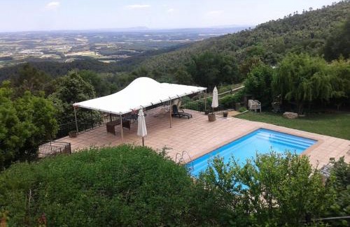 Camos House | Can Serrallonga