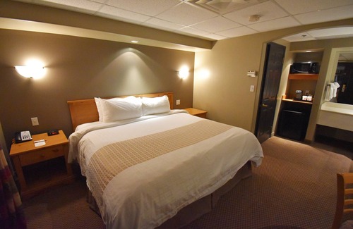 Portage La Prairie Hotel | Canad Inns Destination Centre Portage la Prairie