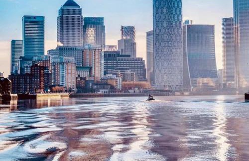 Limehouse Apartment | Canary wharf Luxury apartment