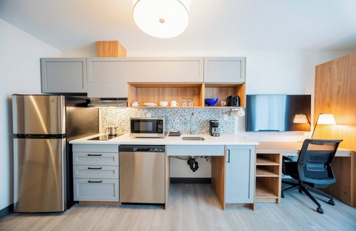 Mauricie Hotel | Candlewood Suites Trois Rivieres Ouest by IHG