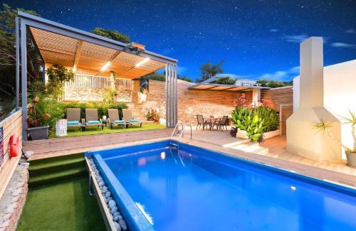 Vathi House | Canes Villa Beheizter Pool