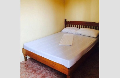 Pundaquit Hotel | Canoe Beach Resort