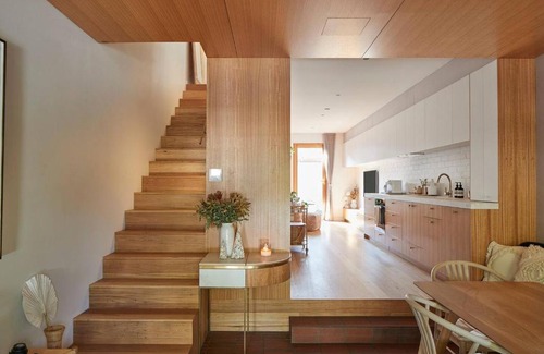 North Melbourne House | Canopy Terrace - Retreat to Voguish Urban Charm