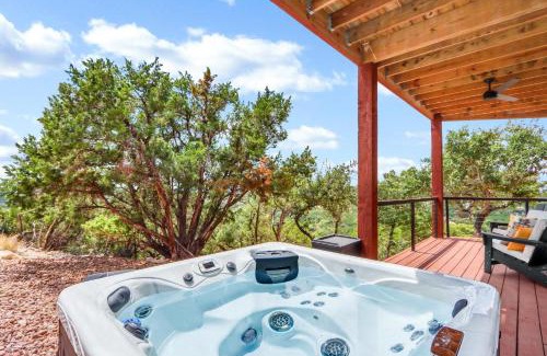 Canyon Lake House | Canyon Tree House