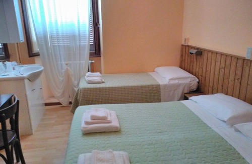 Brunate Hotel | Capanna Cao Como Lake