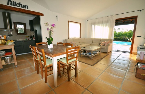 Budoni Villa | Capannizza Villas . whit private pool, 600 meters from the beach,