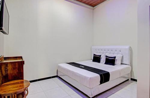 Tegal Hotel | Capital O 93244 Angkasa Inn