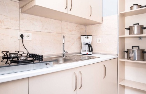 Goztepe Apartment | Captivating Flat on Bagdat Street