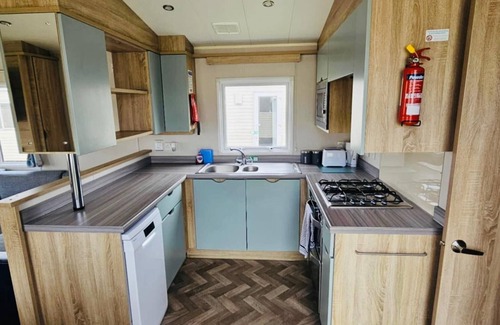 Fleetwood Ski Chalet | Caravan-blackpool-familyfriendly-activities