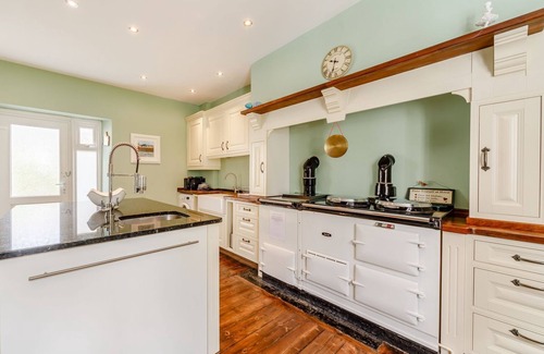 Lesbury Cottage | Care and attention to detail is so evident here.