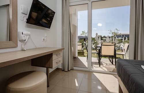 Kalamaki Resort | Caretta Island - All Inclusive