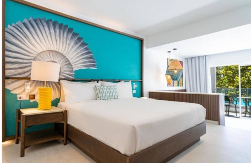 Bavaro Hotel | Caribe Deluxe Suite Room at Caribe Deluxe Princess! Outdoor Pool, Beach Access!