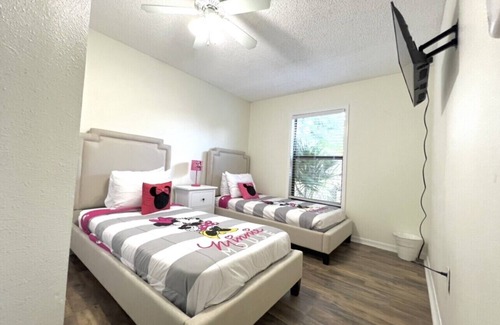 Poinciana House | Caribou Tropical 🌴Disney🎢Oasis 🥥with a Pool🏊♂️