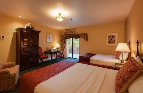Campbell Hotel | Carlyle Hotel