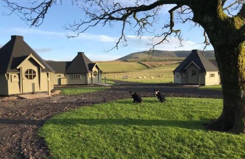 Kirknewton House | Carnethy Cabin
