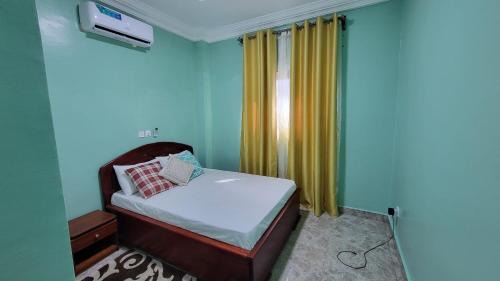 Douala Apartment | Carolina Lodging Apartment - Free & Fast Wi-Fi