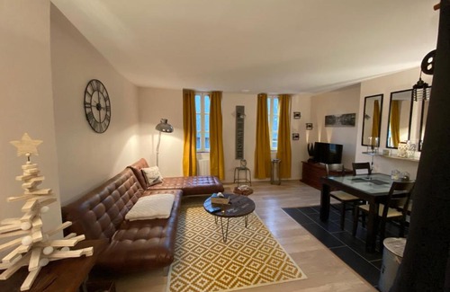 Enclos Apartment | Carpe diem