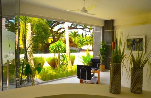 El Batey Villa | Casa-22: 6 Suites, Pool & Chef Service,Steps from Beach,AC, Wifi, Maid, Security