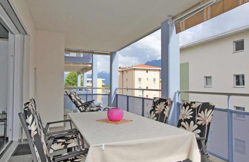 Losone Apartment | Casa ai Faggi, 3-Zimmerwohnung, 3 Stock by HolAp SA