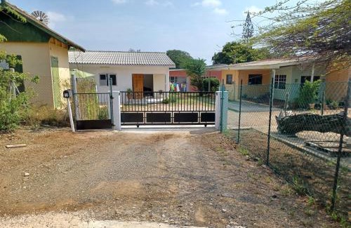 Santa Rosa House | Casa Aichi