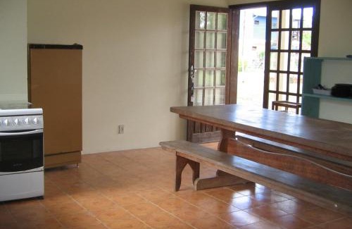 Garopaba House | Casa Amarela Grande Ferrugem