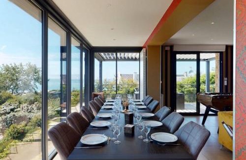 Donville-les-Bains Villa | Casa Antoine 15pers : vue mer, 10 min à pied plage