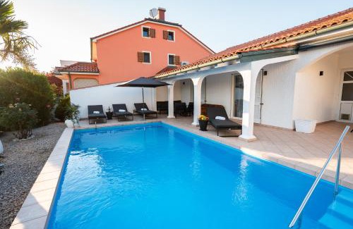 Barbat na Rabu Villa | Casa Bianca