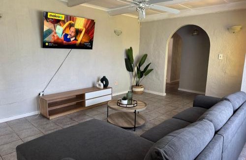 Warner Beach Apartment | Casa Blanca Home