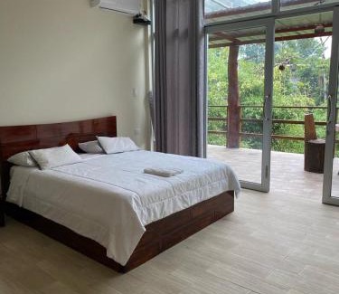 Sucua Hotel | CASA BLANCA HORTENCIA