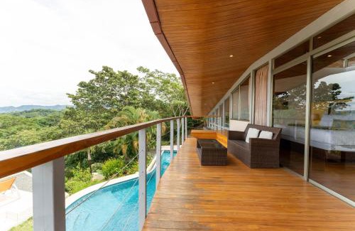 Cabo Velas House | Casa Brisas Del Mar- Luxury 6 Bedroom Ocean View Home