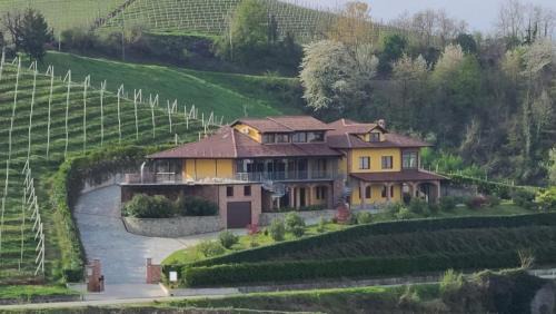 Diano d'Alba House | Casa Castella - Langhe