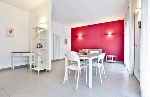 Materdei Apartment | Casa Chiara Bright Apartment