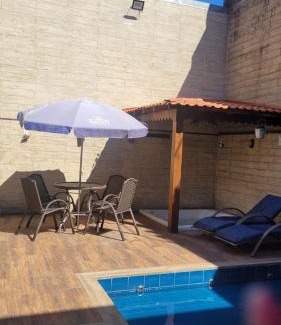 Jardim Iate Clube House | Casa com piscina em Balneário Camboriú