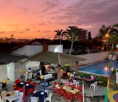 Centro House | Casa com piscina e churrasqueira Itanhaém