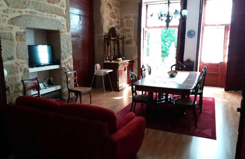 Valenca House | Casa com piscina privada em Valença By MyStay