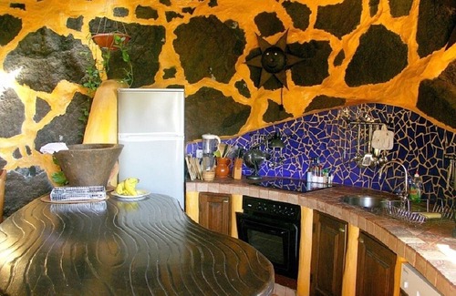 La Asomada Apartment | Casa Cora - dreamlike finca, pool, huge garden, WIFI, children's playground